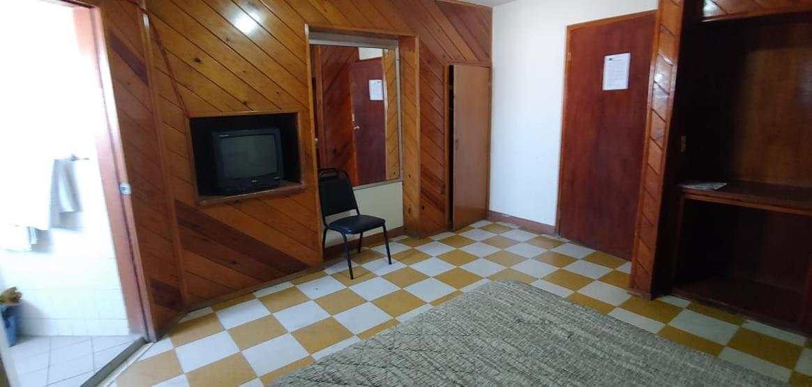 Hotel Frontera Baja Mexicali Esterno foto